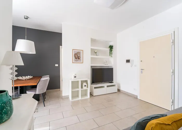 Maison Lumiere, Design Apt 5 Min From Tiburtina Station